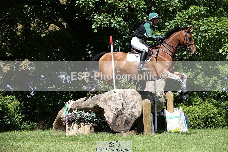 230527-111033-08946 - 303-JESMOND_RENARD-Susie_Berry-XC