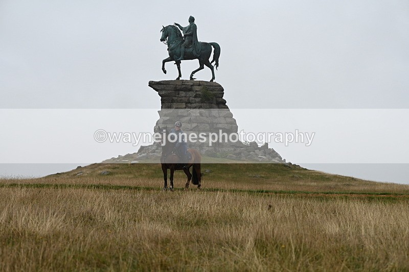 DSC_1083 - Time at Statue 10:58 to 11:53