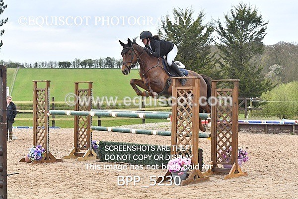 BPP_5230 - CLASS 19 SUN Senior Foxhunter/ 1.20m Open