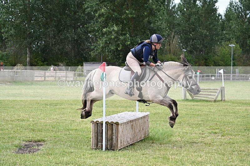 WJ7_4833 - 60cm XC Time 09:58 to 10:16