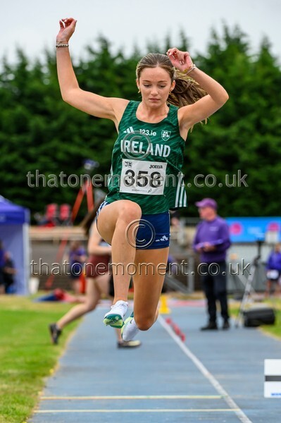 Sen25SAT-923530 - Field Female Set Two