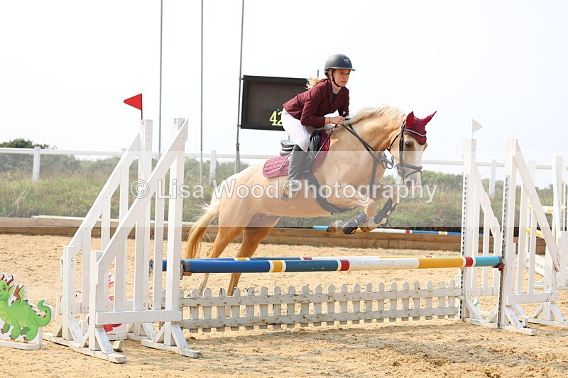 3E7A2866 - Class 11: Junior 70cm