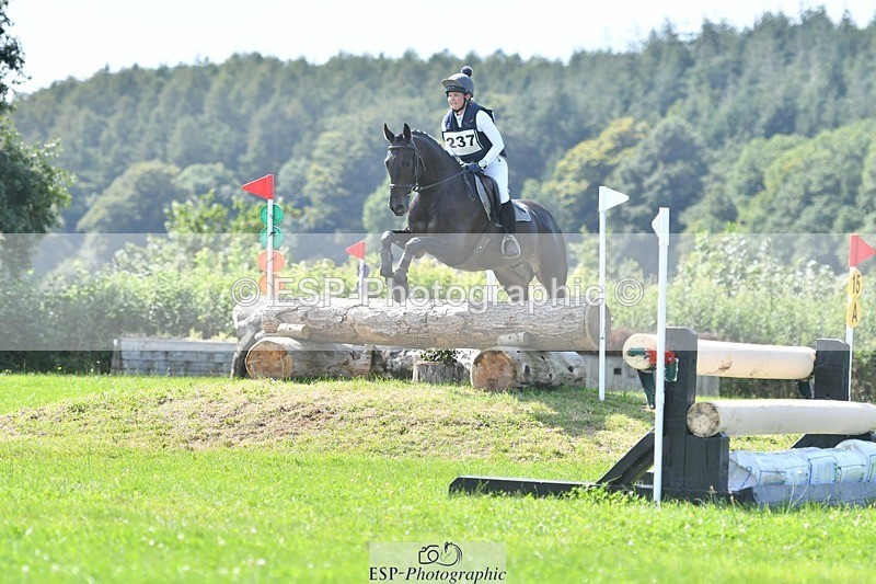 240803-153126-08178 - 237-Tabitha_Stephenson-GRANDPAS_GIFT