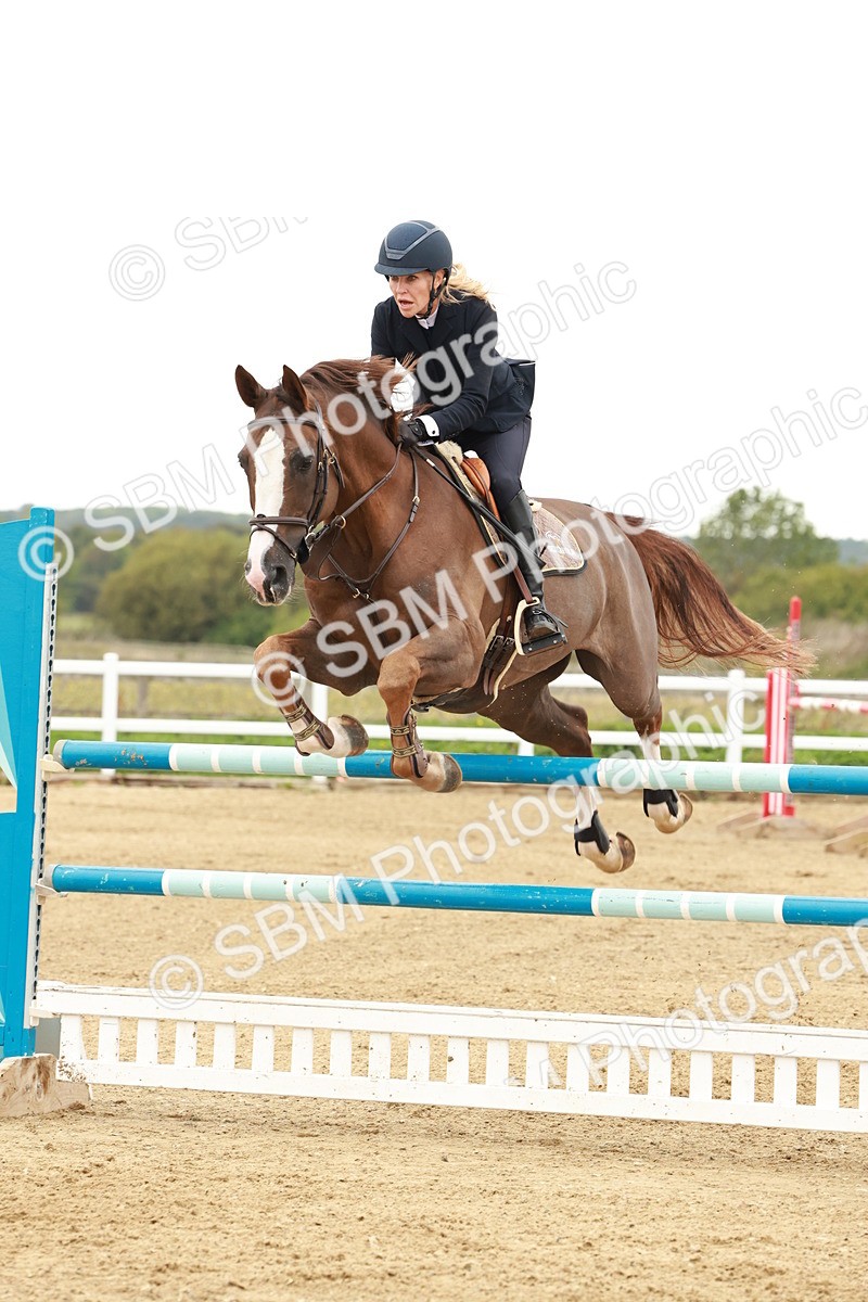 1I0A8050 - Class 5 - Senior Foxhunter 1.20m