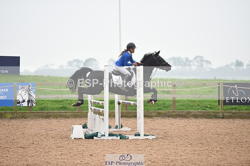 230916A-155218-05431 - Cls 18 Snr 95cm Derby