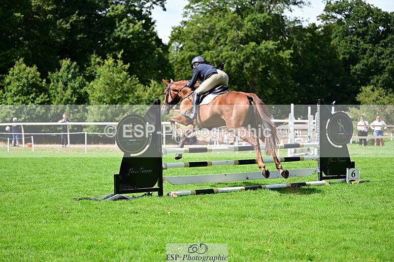 260808A-120247-02129 - 915-Lucy.McCarthy-Tykillen.Dancer