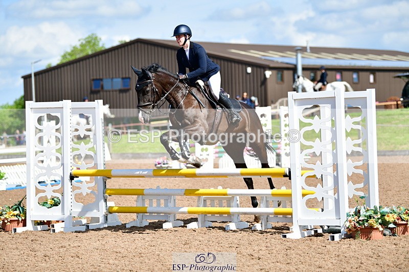 240525A-100644-04912 - Cls 21 British Novice and 90cm Open