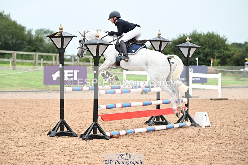 240907A-143140-02367 - Cls 4 Pony Big Team 95cm & 1.05m