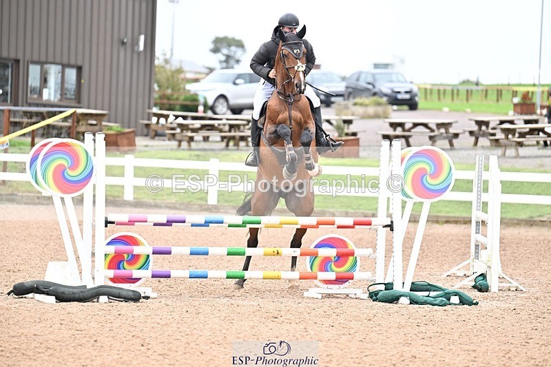 250917-111249-00228 - Cls 1 British Novice and 90cm Open