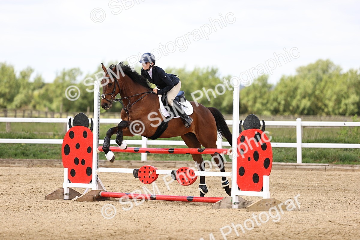 SBM_008051 - Class 3 - 90cm showjumping