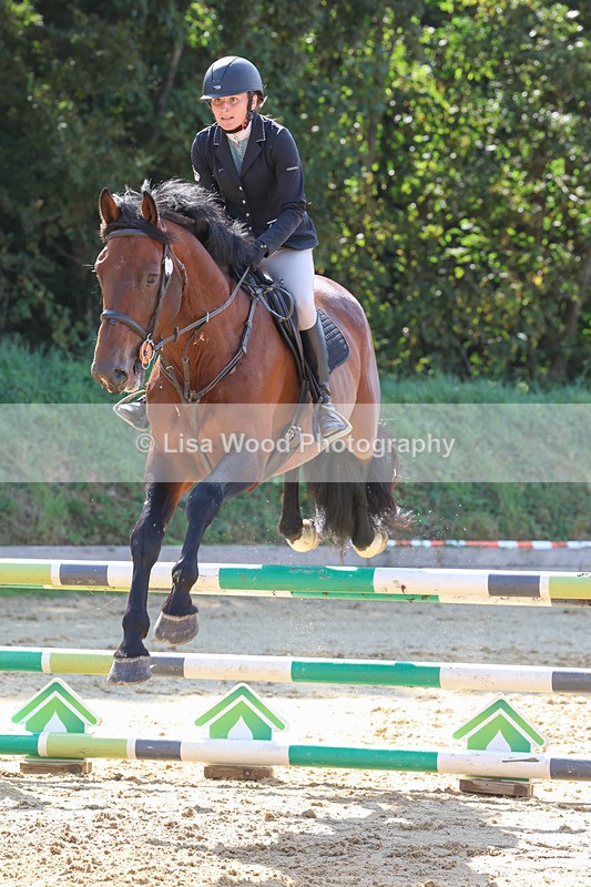 3E7A0841 - Class 4: Senior British Novice/90cm open