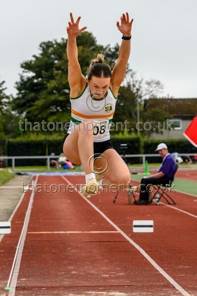 Age25SUN-910562 - Field Female Set Two