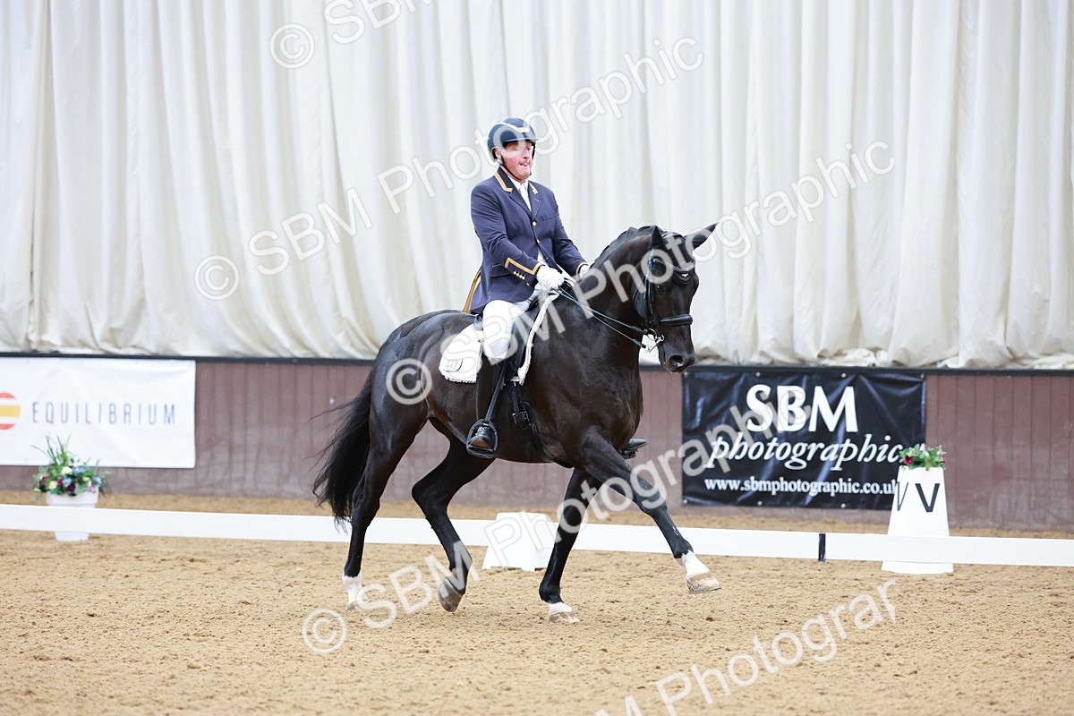 SBM_005799 - Class 3 - Medium 6 - 14.40-15.52