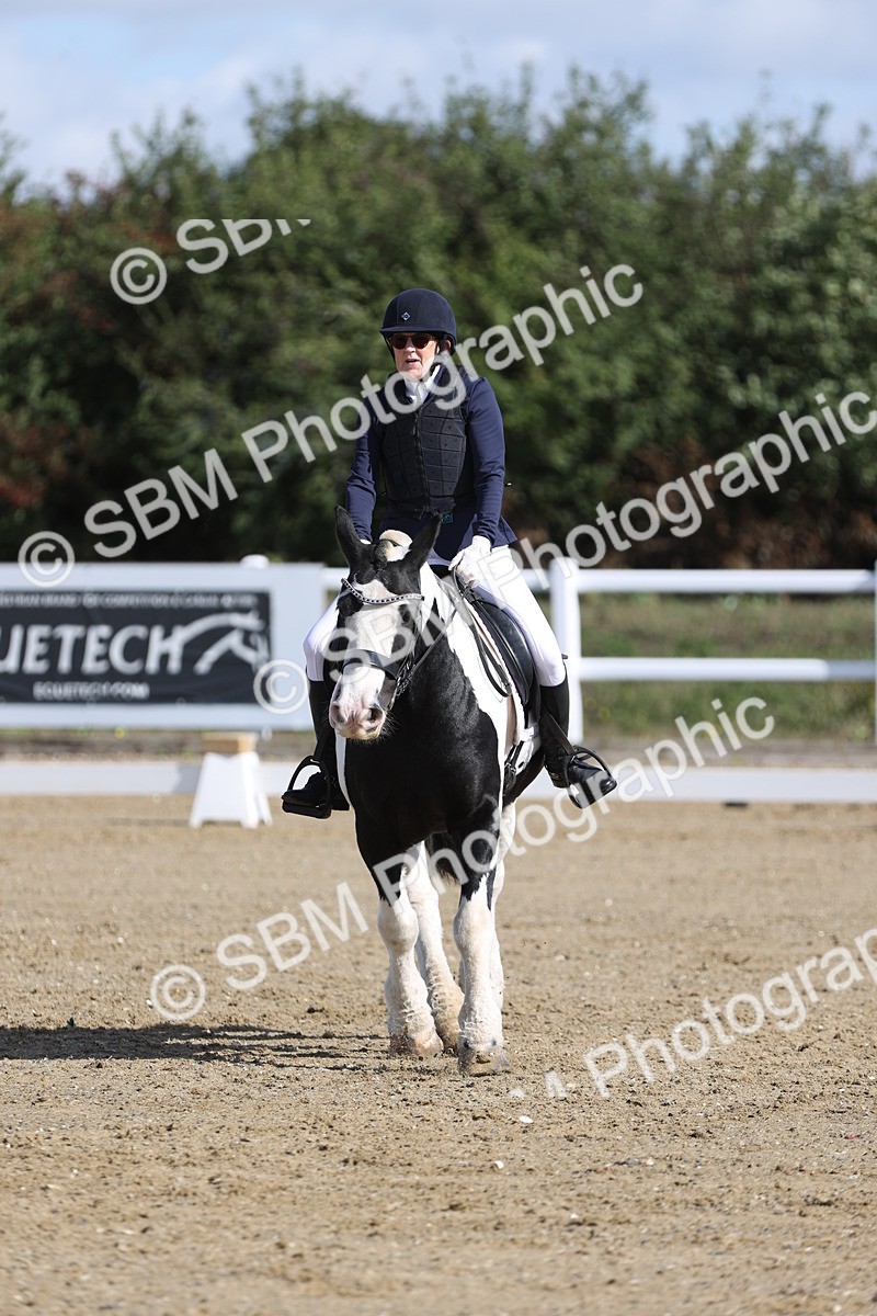 SBM_001238 - Class 2 - Intro 4 Champs - 9.44-10.38