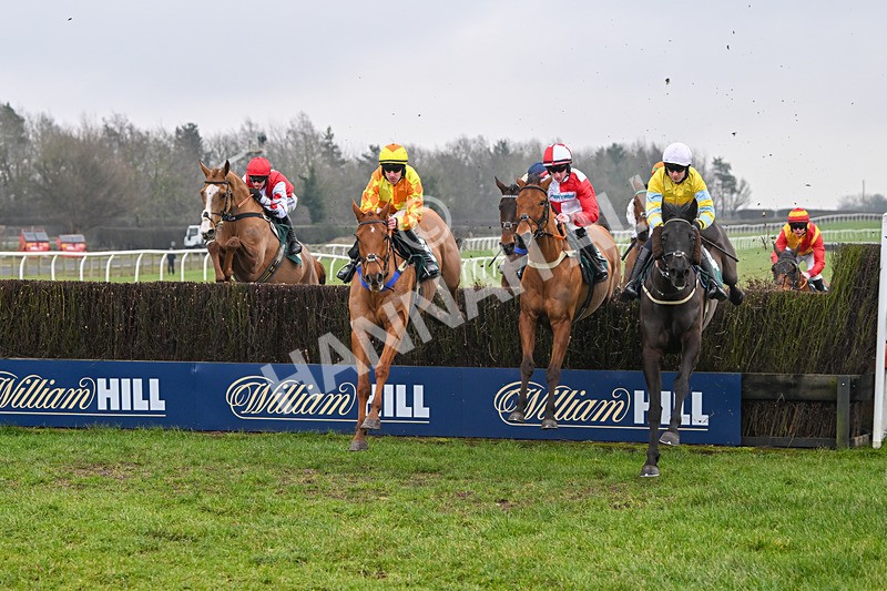 310125-Race 2-Valence dAumont-5245 - Race 2