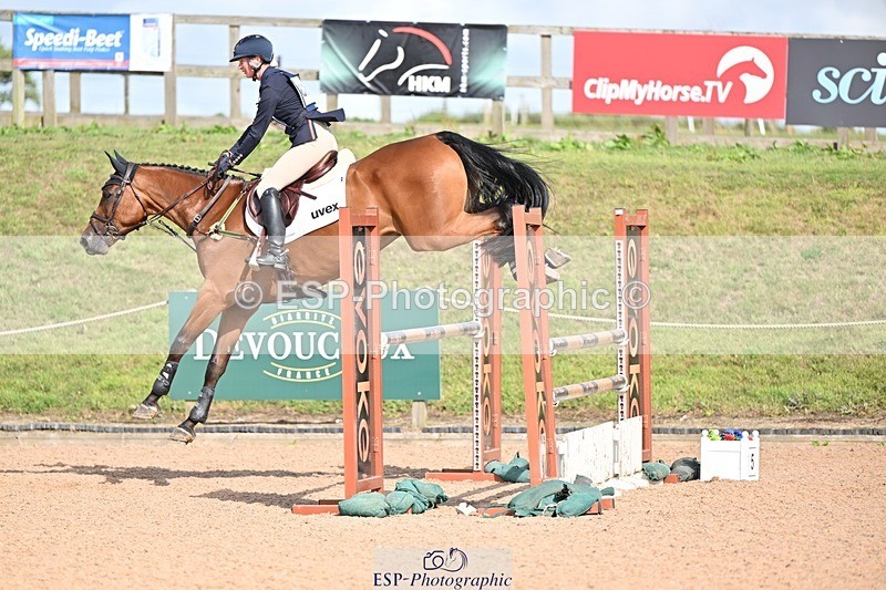 250831-155822-12377 - Q-824