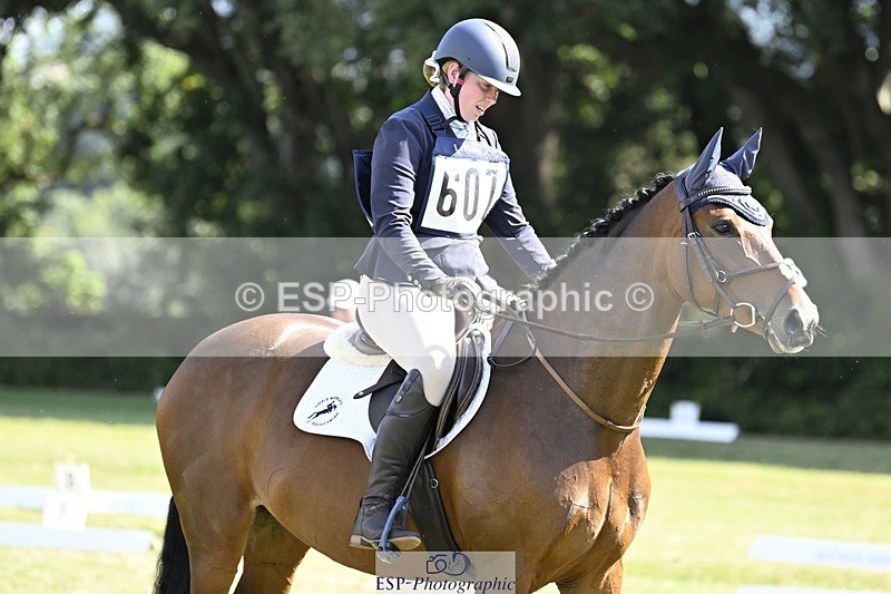 250822A-105539-20518 - DR 10.00 to 11.00