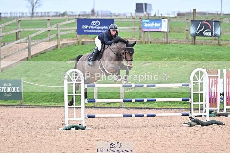260211-140141-00645 - Cls 5 Foxhunter and 1.20m