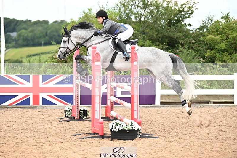 240802A-134859-04682 - Cls 25 1.05m Amateur Qualifier