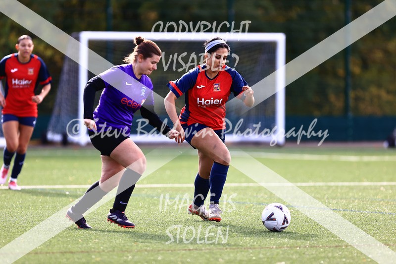 1DX30606 - 2025-10-05 FC Abbey Meads Ladies V Purton  Kingsdown FC Ladies