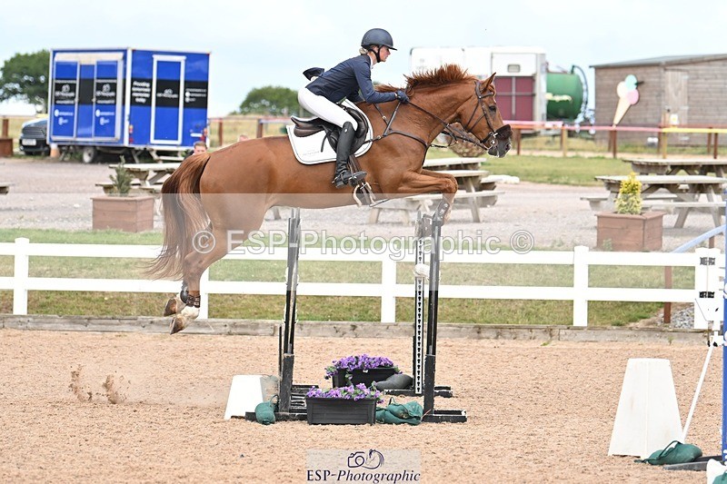 250723-155433-01260 - Cls 6 Foxhunter and 1.20m