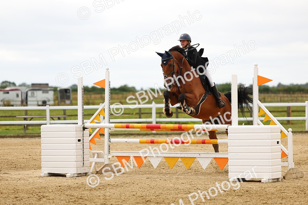 SBM_009410 - Class 2 - Senior Discovery - 1.00m Open