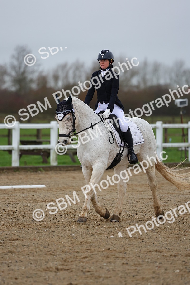 SBM_003094 - Class 6 - Novice 4