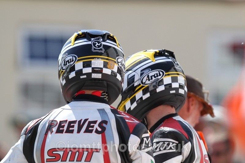 IMG_2528 - Sidecar Race 2 - TT 2013