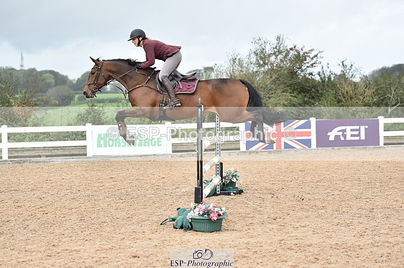 231013A-125316-01643 - Cls 3 1.05m Amateur Quali