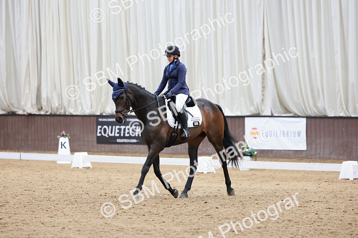 SBM_010083 - Class 6b - Novice 6 - 12.40-13.43