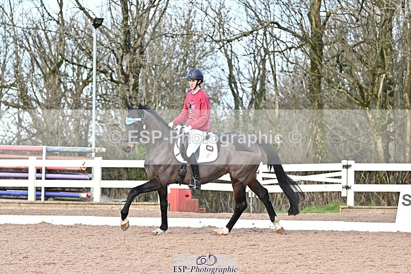 241214-122407-01597 - 132-Alys.Matravers-VORVASHILL.VERTIGO