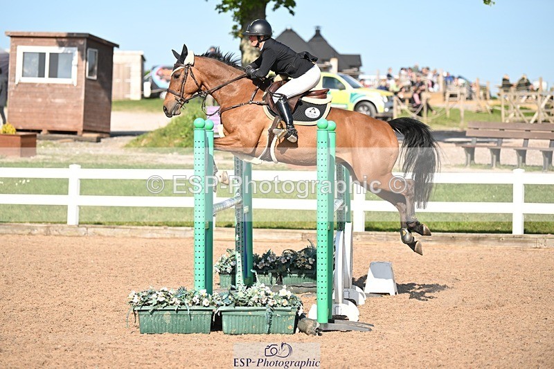 250510-172124-12323 - Cls 25 Snr Newcomers