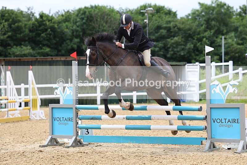 3E7A6383 - Class 4: Senior British Novice/90cm open