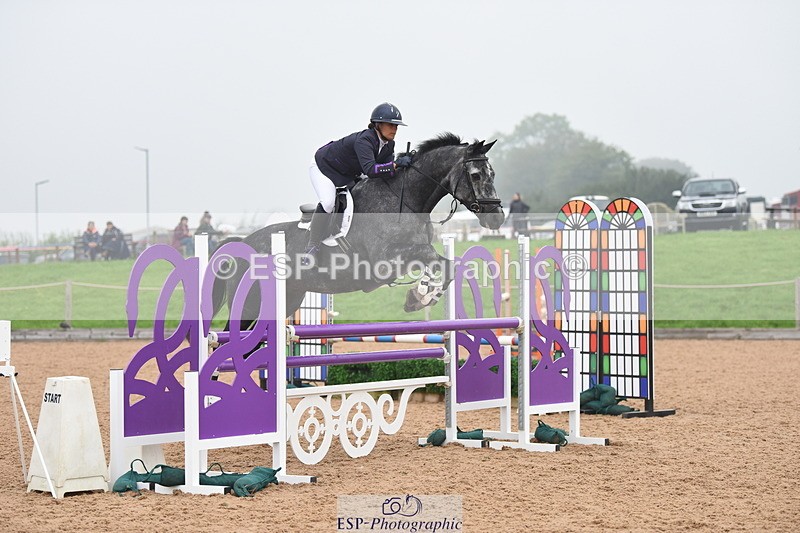 230916A-165458-05687 - Cls 19 Snr 1.10m Derby