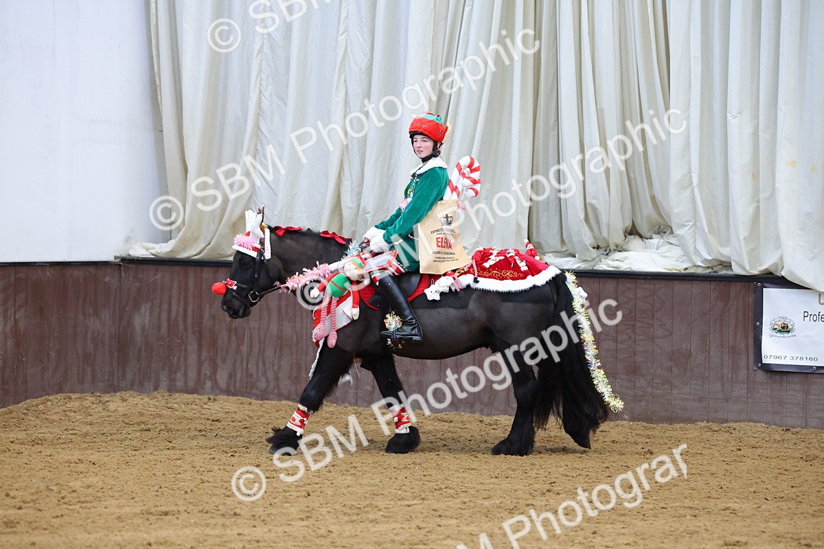 SBM_000603 - Class 3 - Fancy Dress