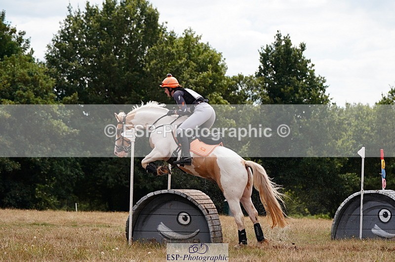 250802A-135922-04918 - C-140-Clare.Pascoe-MR.QUINN