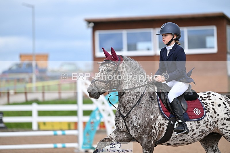 240806A-161724-00247 - Clear Round & 60cm BS Club & Schools