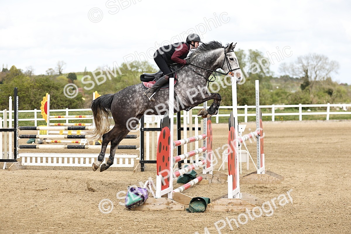 SBM_001059 - Class 4 - Senior Newcomers - 1.10m