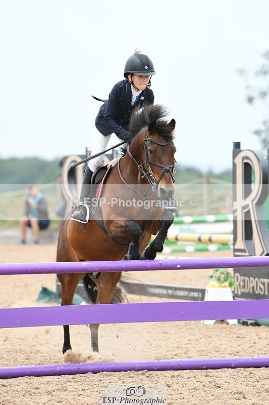 250807-110129-00403 - 90cm Round 1