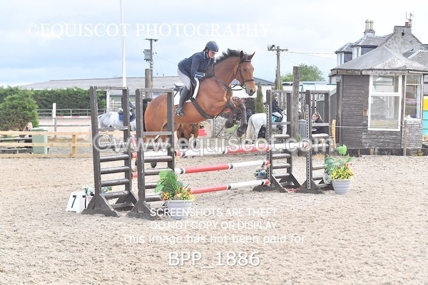 BPP_1886 - SAT CLASS 10 Senior British Novice/ 90cm Open