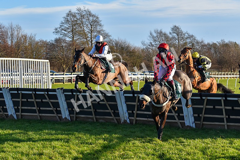 191223-Race 1-Blue Bikini-8724 - Race 1