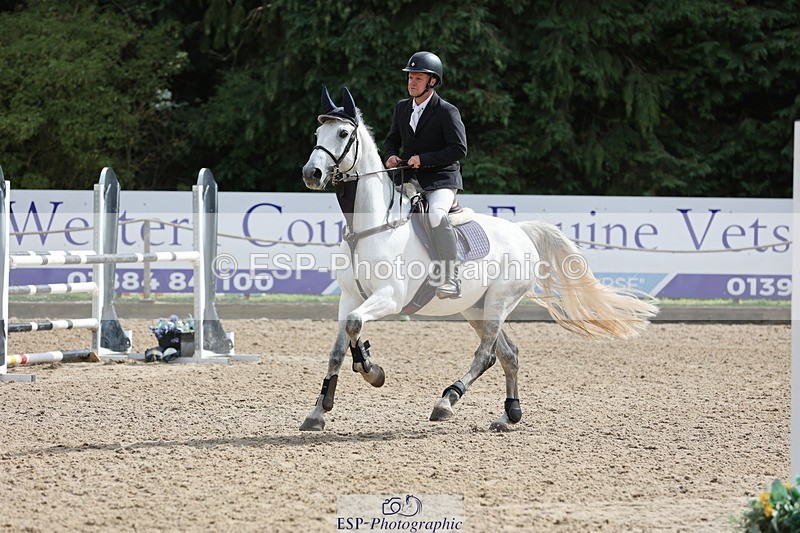 250705A-162946-16066 - Cls 37 1.05m Amateur Quali