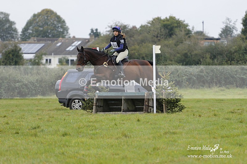  WWHT 171021 1870 - Novice Pairs (0.80m)  17/10/21