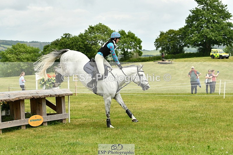 250524A-150441-14137 - C-218-Zoe.Davies-SHUTTERFLY.BLUE