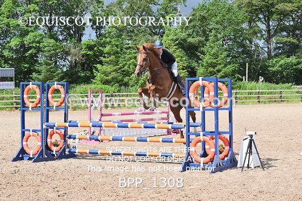 BPP_1308 - CLASS 10 SAT Senior BritiNovice/ 90cm Open