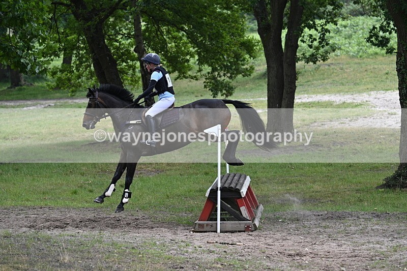 WJ7_8933 - Time 10:45 to 11:03