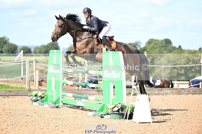 240913A-123017-04370 - Cls 15 Snr Foxhunter