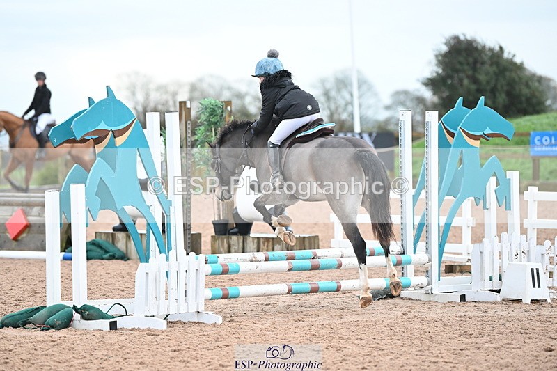 231203A-091027-00086 - Cls 11 Clear Round