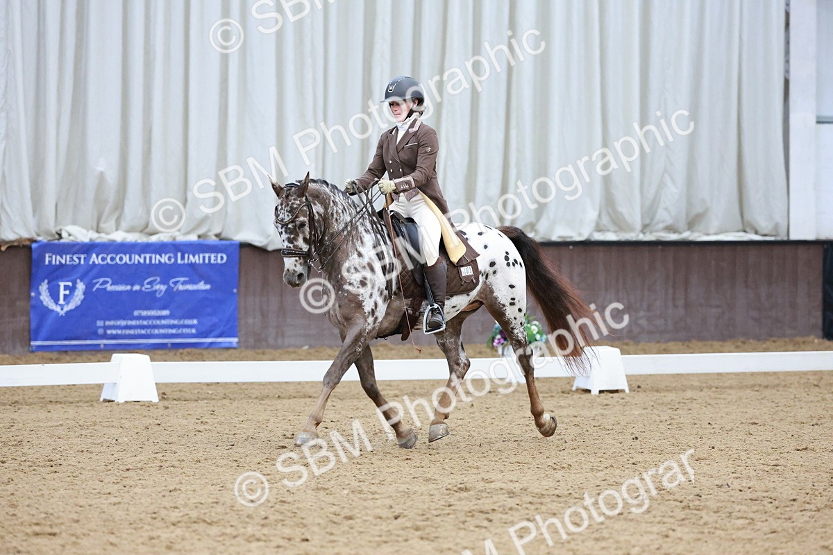 SBM_016549 - Class 5 - FEI INT II - 17.24-18.20