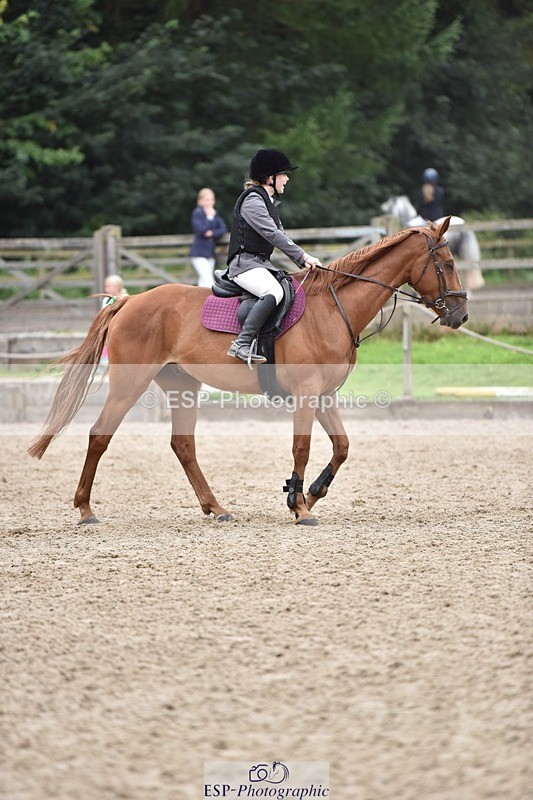 240802-111320-02642 - 80cm Round 1